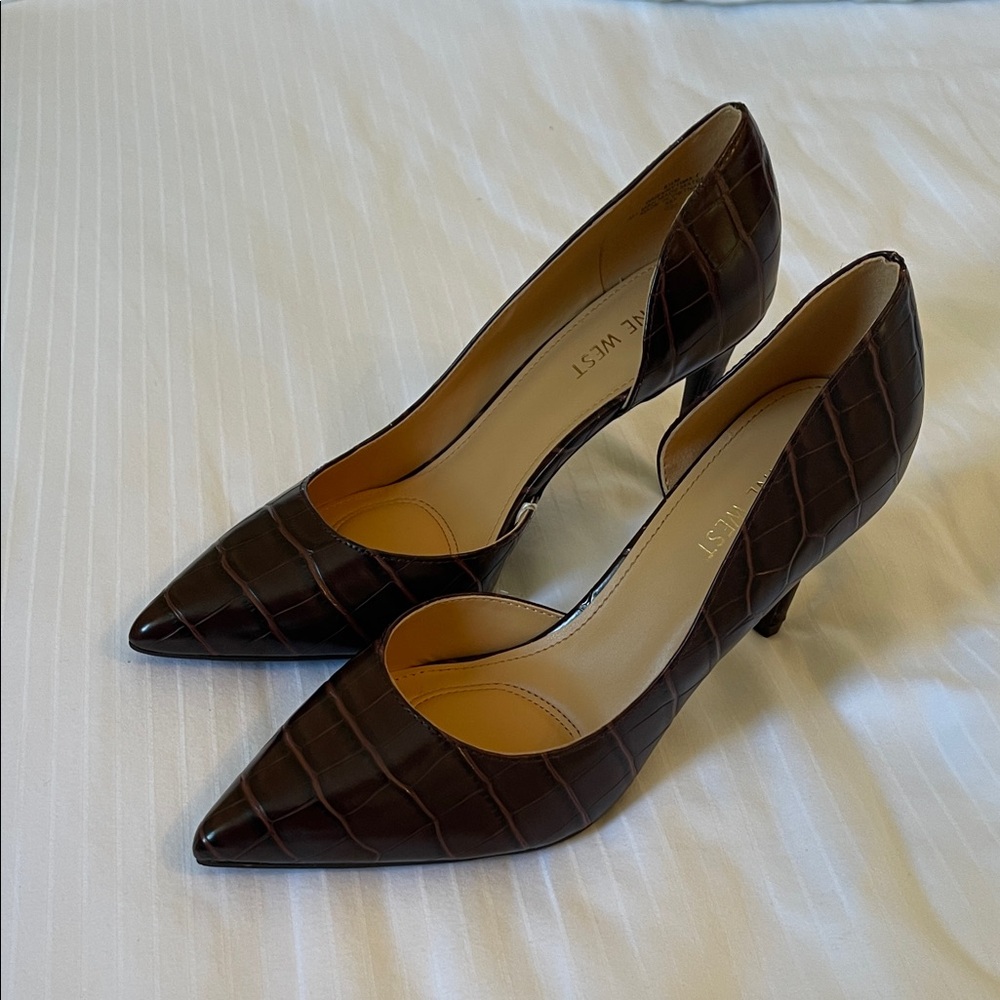 Nine West Dark Brown Croc-Embossed Heels